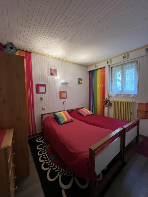 Châlet - 210 m² - 9 pièces