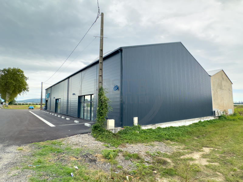 Local commercial - 169 m²