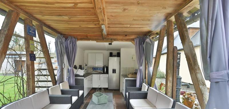 Maison - 147 m² - 8 pièces