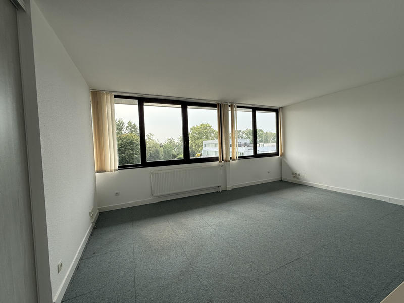 Bureau - 170 m²