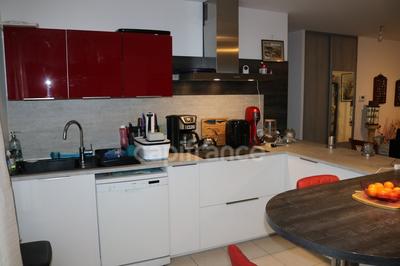 Maison - 86 m² - 5 pièces