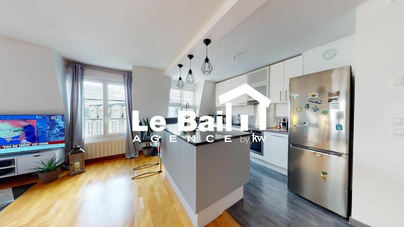 Appartement - 87 m² - 4 pièces