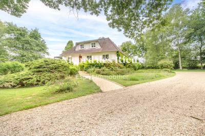 Maison - 146 m² - 7 pièces