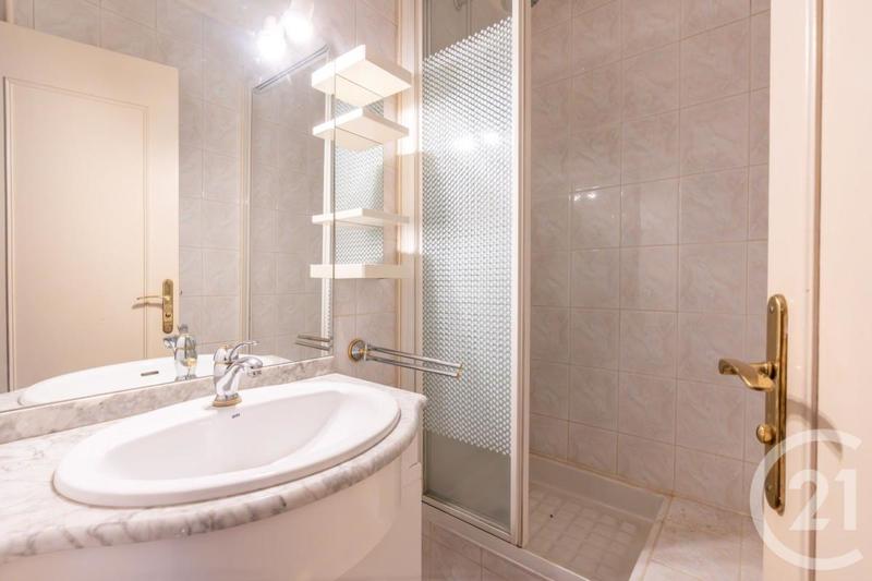 Appartement - 87 m² - 4 pièces