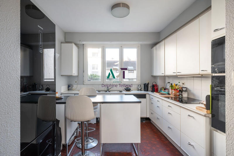 Appartement - 110 m² - 4 pièces