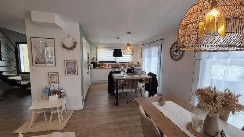 Maison - 118 m² - 5 pièces