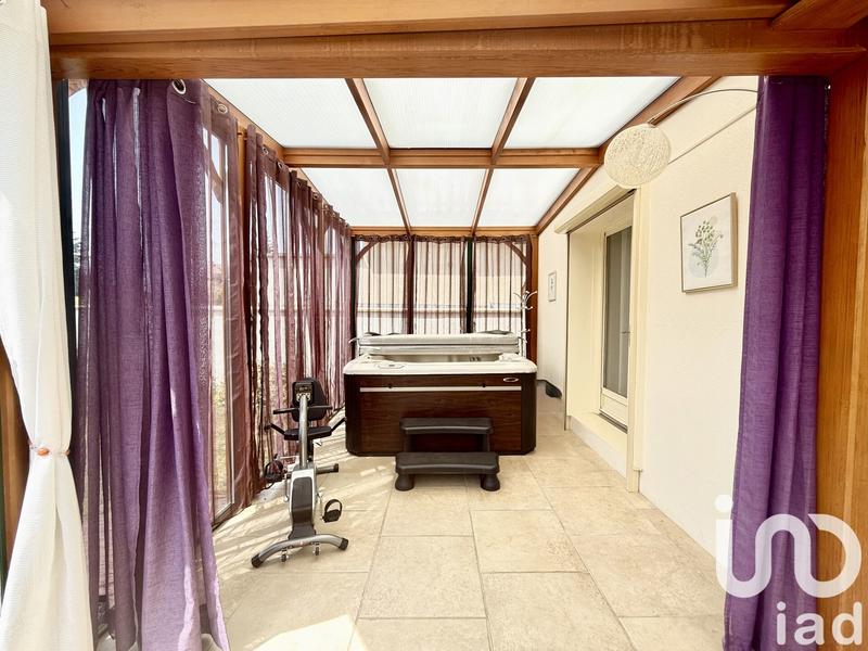 Maison - 144 m² - 8 pièces