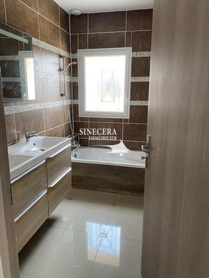 Maison - 144 m² - 4 pièces