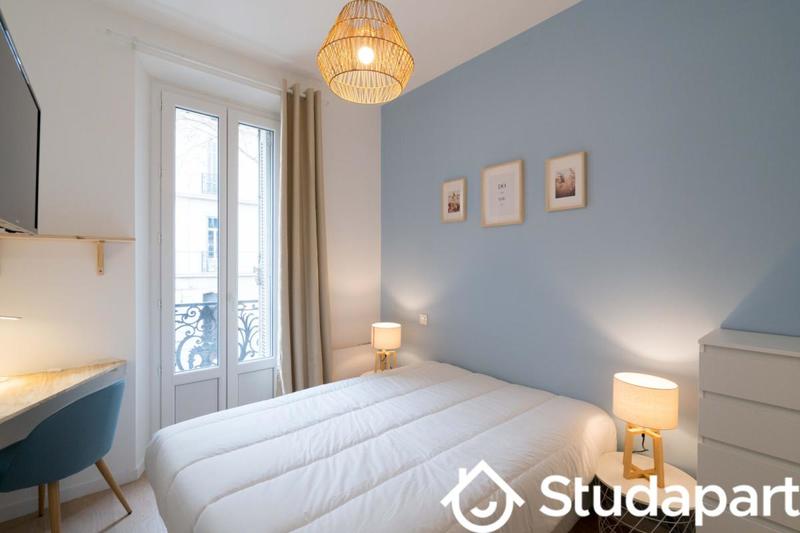 Chambre - 24 m² - 1 pièce