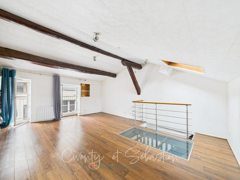 Maison - 104 m² - 3 pièces