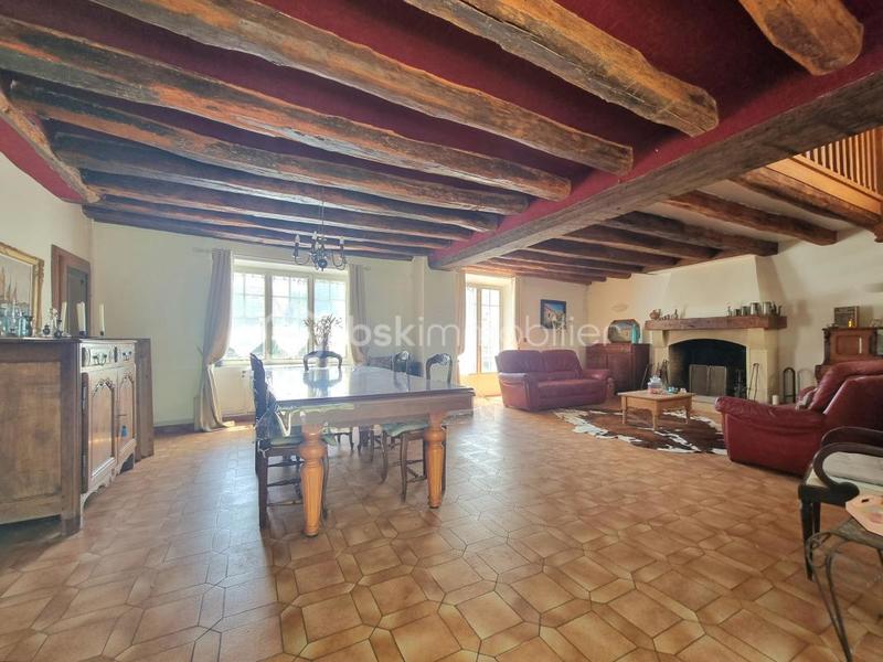Maison en pierre - 135 m² - 5 pièces