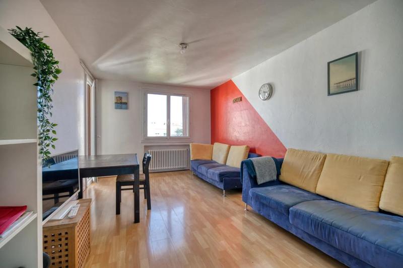 Appartement - 70 m² - 4 pièces