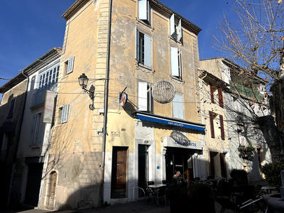 Immeuble - 8 pièces