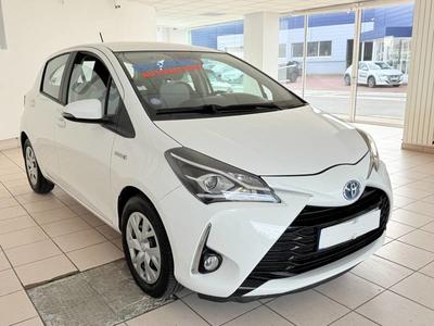 Toyota Yaris Hybride Pro 100h France Business