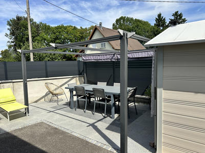 Maison - 95 m² - 5 pièces