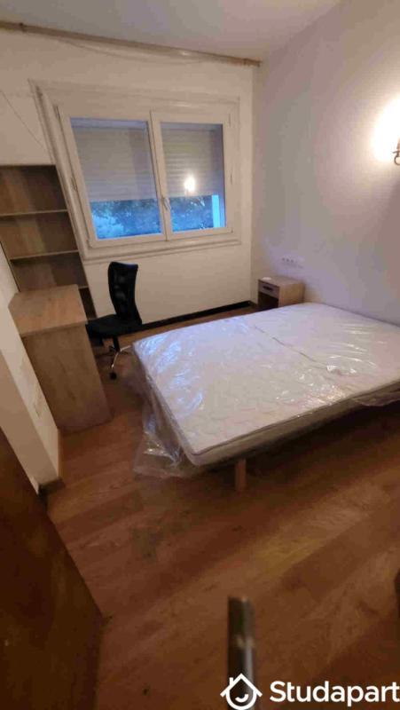 Chambre - 9 m² - 1 pièce
