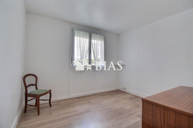 Appartement - 95 m² - 4 pièces