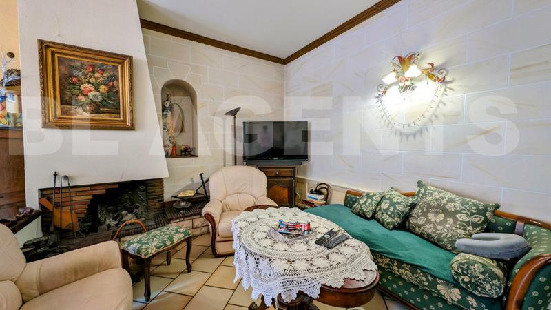 Maison de ville - 186 m² - 7 pièces