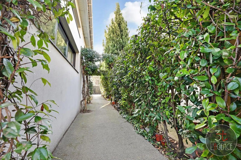 Maison - 145 m² - 6 pièces