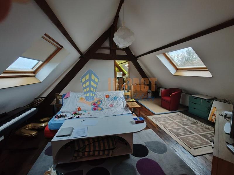 Maison - 170 m² - 7 pièces