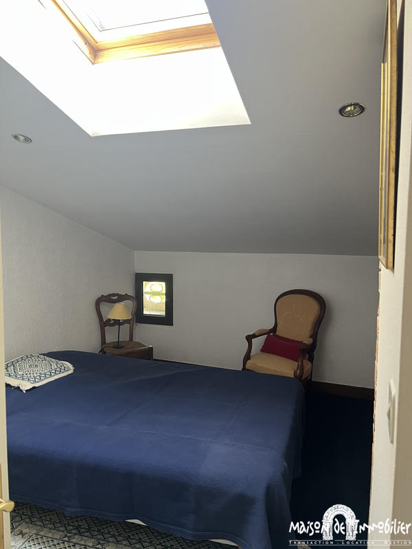 Maison - 185 m² - 7 pièces