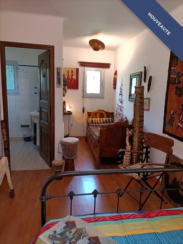 Propriété - 165 m² - 6 pièces