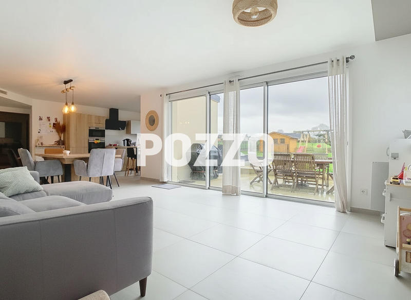 Maison - 122 m² - 5 pièces