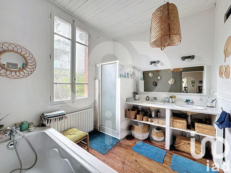 Maison - 175 m² - 7 pièces