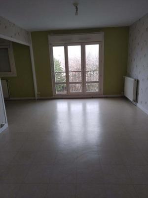 Appartement - 82 m² - 4 pièces
