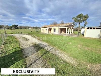 Maison - 72 m² - 4 pièces