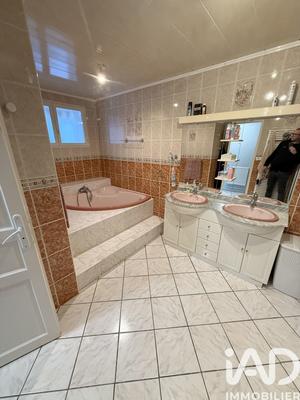 Maison de ville - 130 m² - 5 pièces