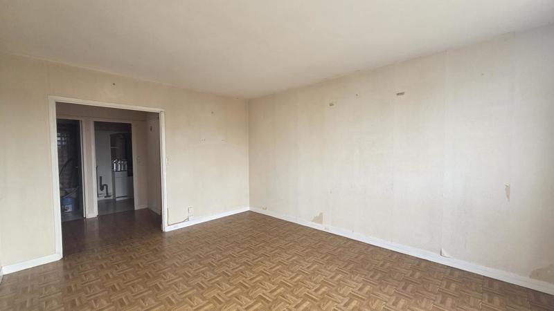 Appartement ancien - 87 m² - 5 pièces