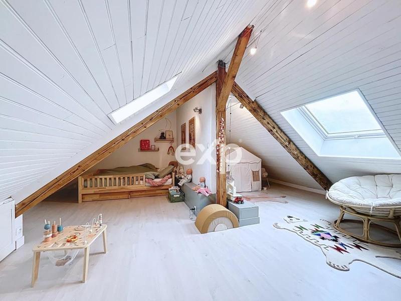 Appartement - 147 m² - 5 pièces