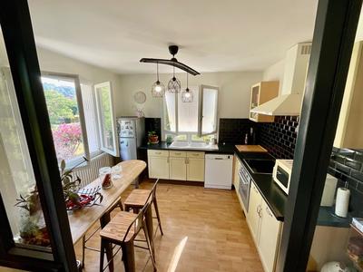 Maison - 115 m² - 6 pièces