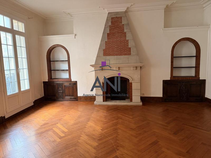 Duplex - 161 m² - 5 pièces