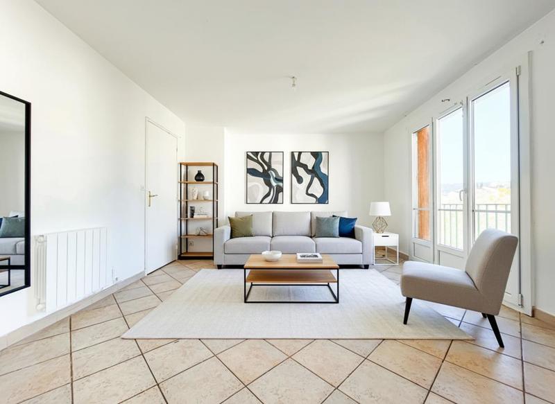 Appartement - 84 m² - 5 pièces