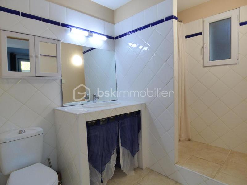 Maison traditionnelle - 165 m² - 6 pièces