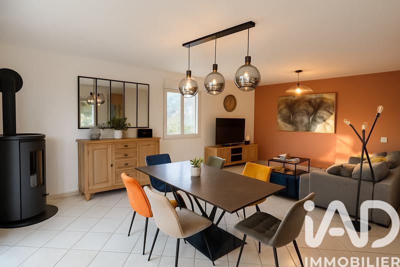 Maison - 105 m² - 5 pièces