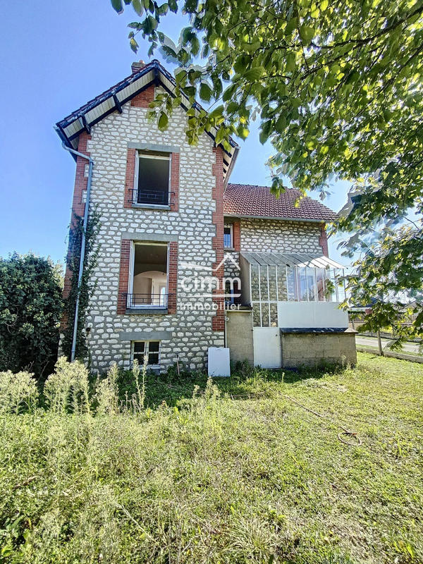 Maison - 83 m² - 5 pièces