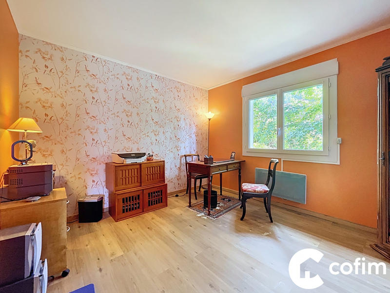 Maison - 185 m² - 6 pièces