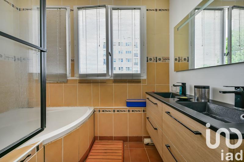 Appartement - 91 m² - 5 pièces