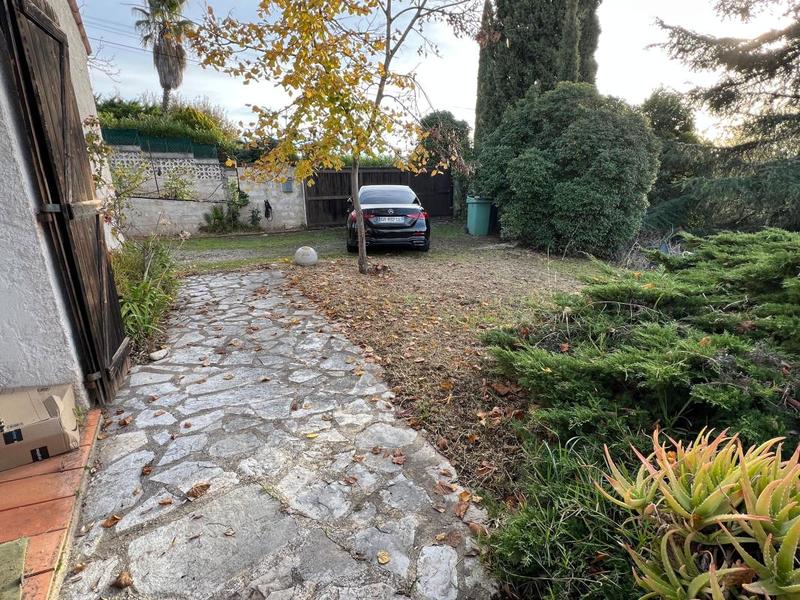 Maison - 300 m² - 6 pièces