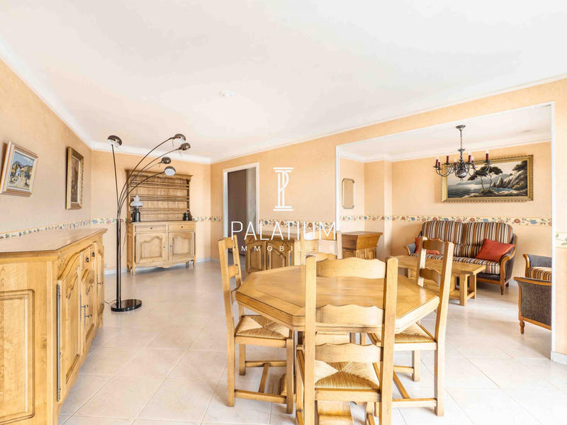 Appartement - 72 m² - 3 pièces