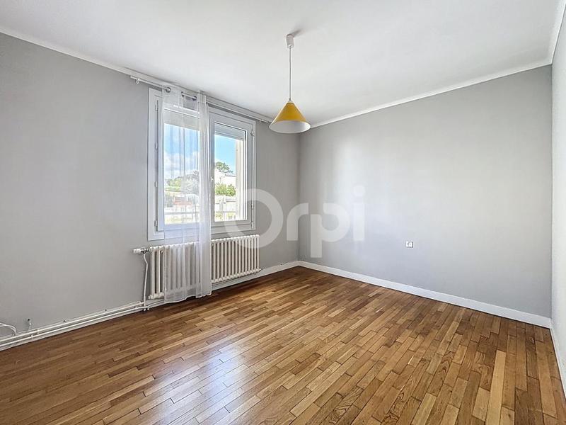 Maison - 131 m² - 6 pièces