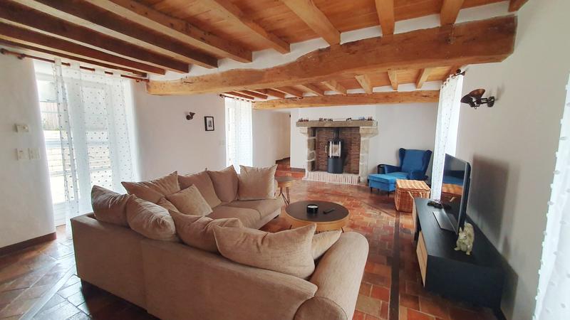 Maison - 285 m² - 11 pièces