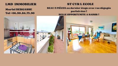 Appartement - 105 m² - 5 pièces