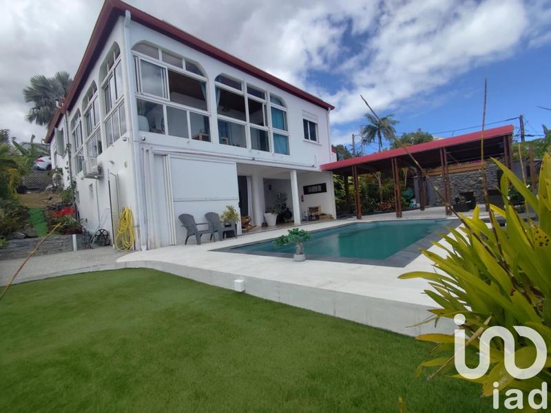 Maison - 200 m² - 5 pièces