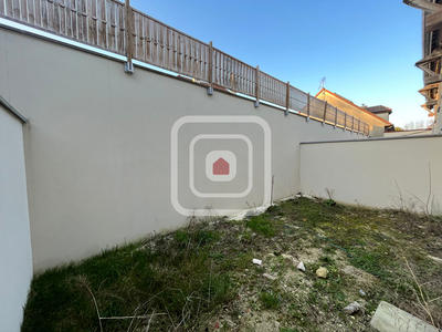 Maison - 163 m² - 5 pièces