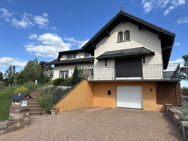 Maison - 178 m² - 5 pièces