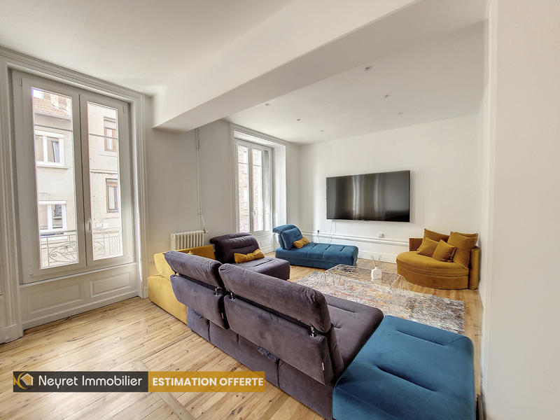 Appartement - 120 m² - 5 pièces